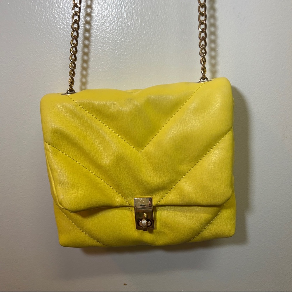 Yellow Chain Strap Women's Bag